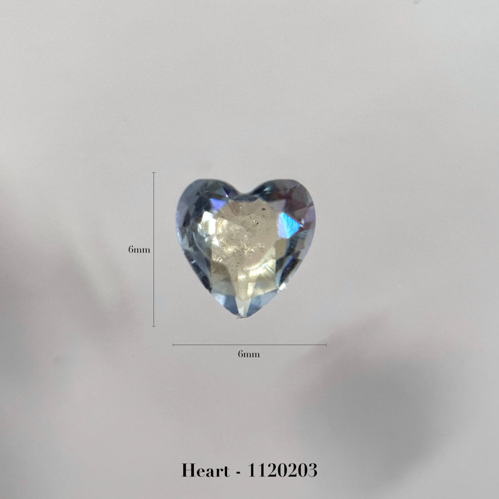 Heart- front small 6×6mm